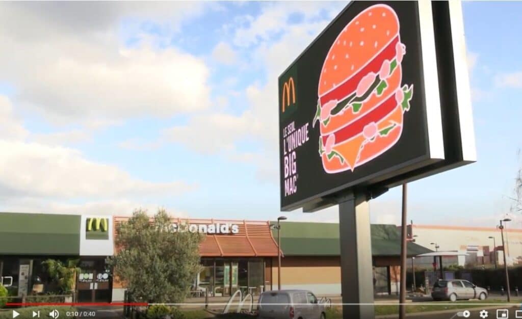 écran led Outdoor KP Mediacom pour Mc Donald's Monthery